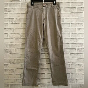 Men’s Faherty gray distressed flat front chino khaki pants Size 28